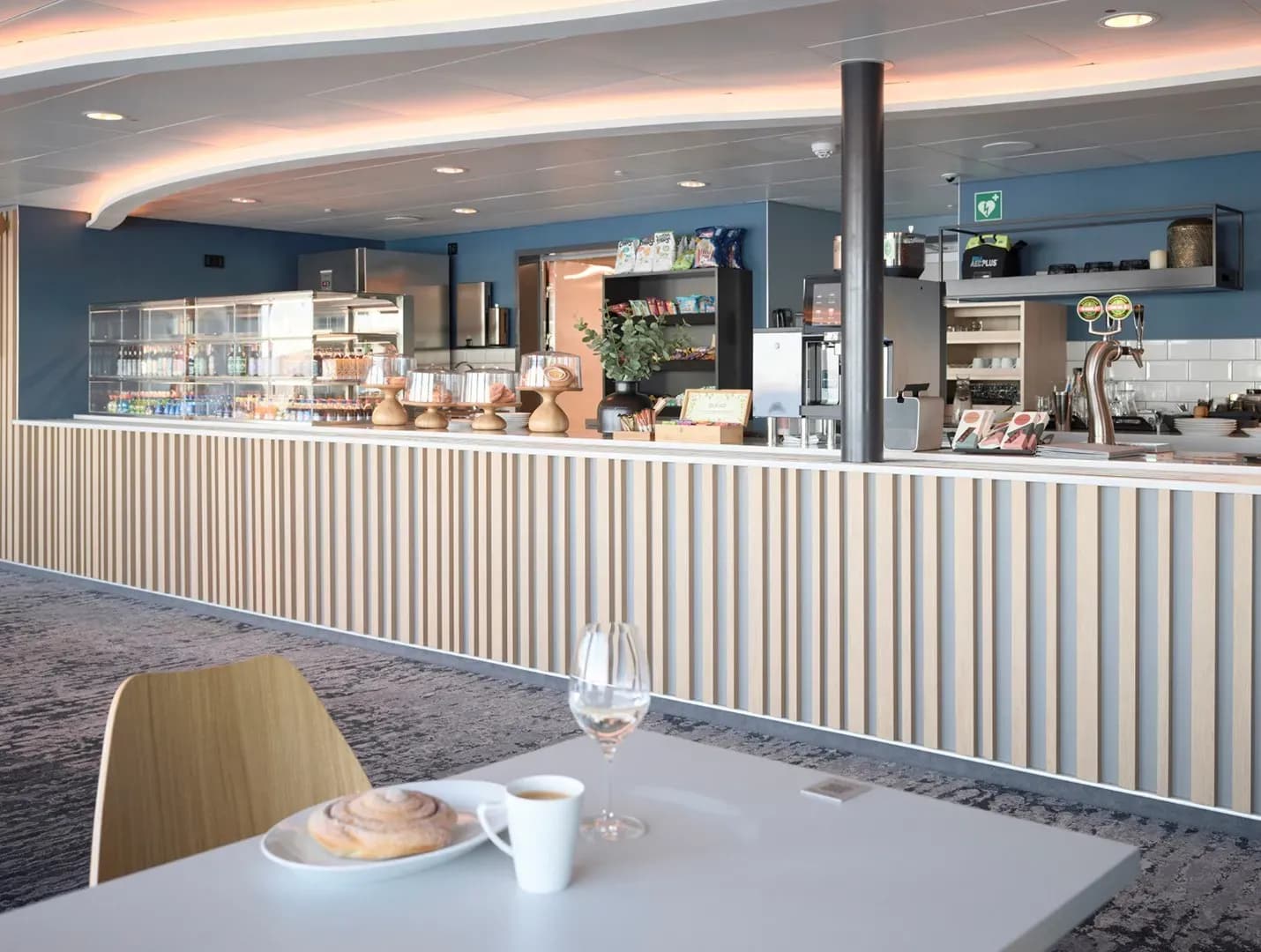 Havila Voyages, Havila Capella, Havly Café