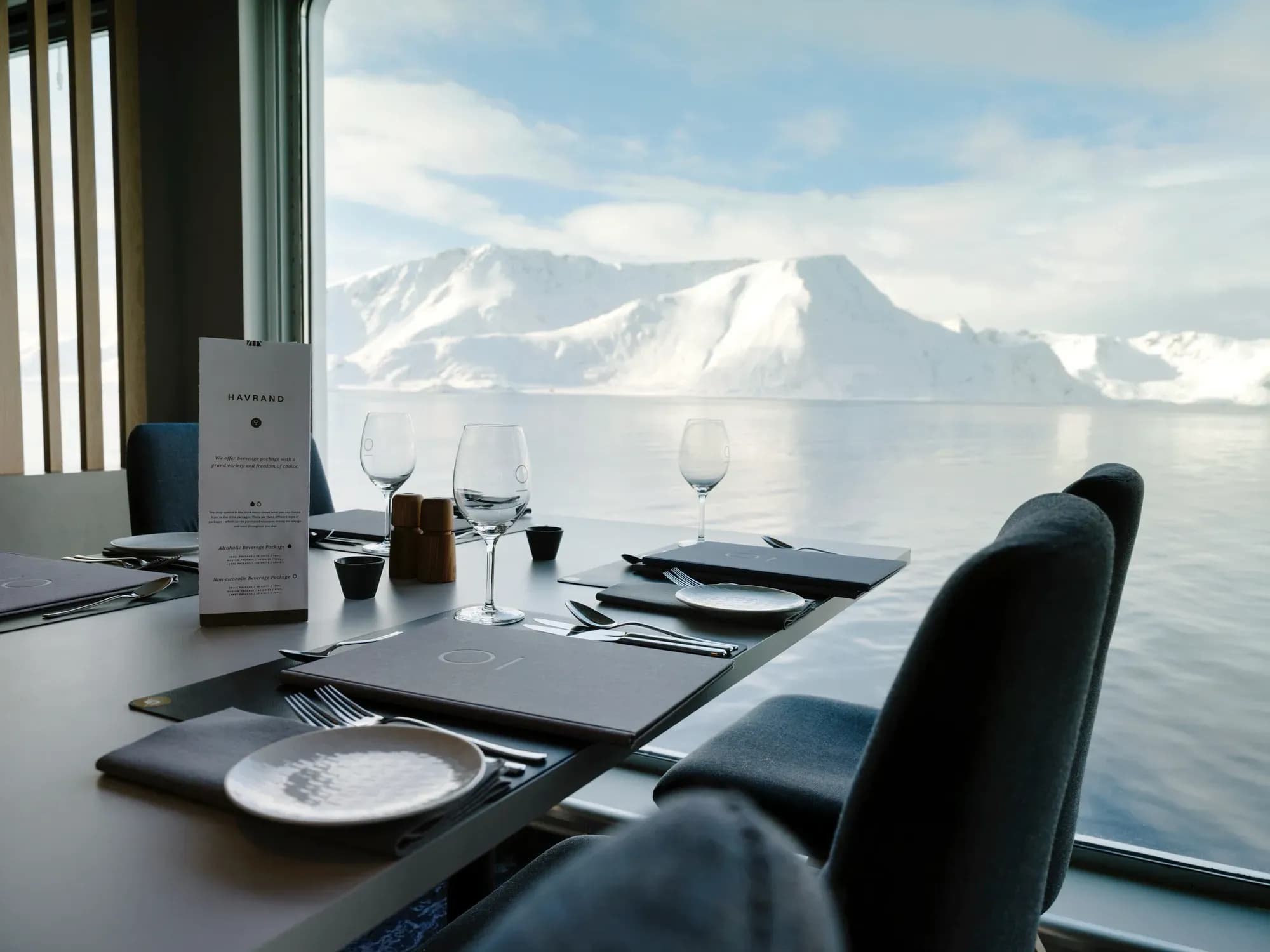 Havila Voyages, Havila Capella, Havrand Restaurant