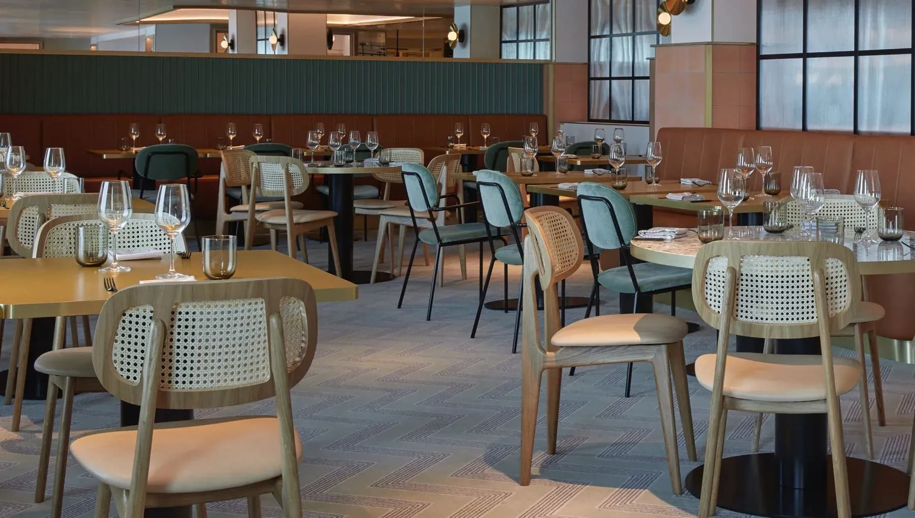 Virgin Voyage extra Virgin Restaurant