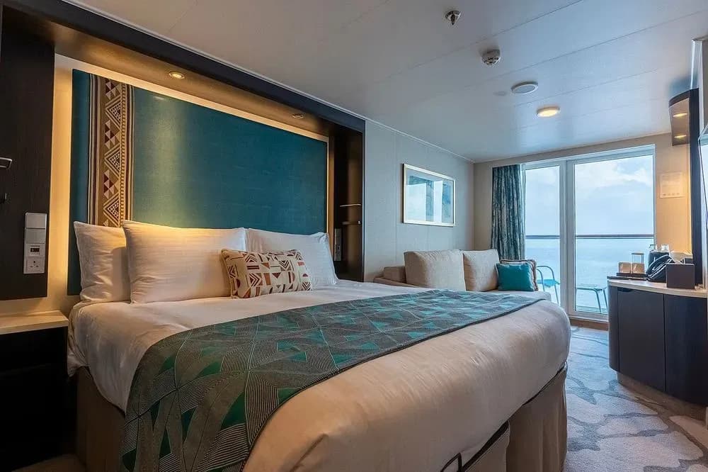 Aroya cruises balcony cabin