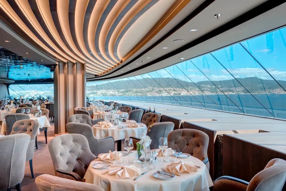 MSC Meraviglia Dining