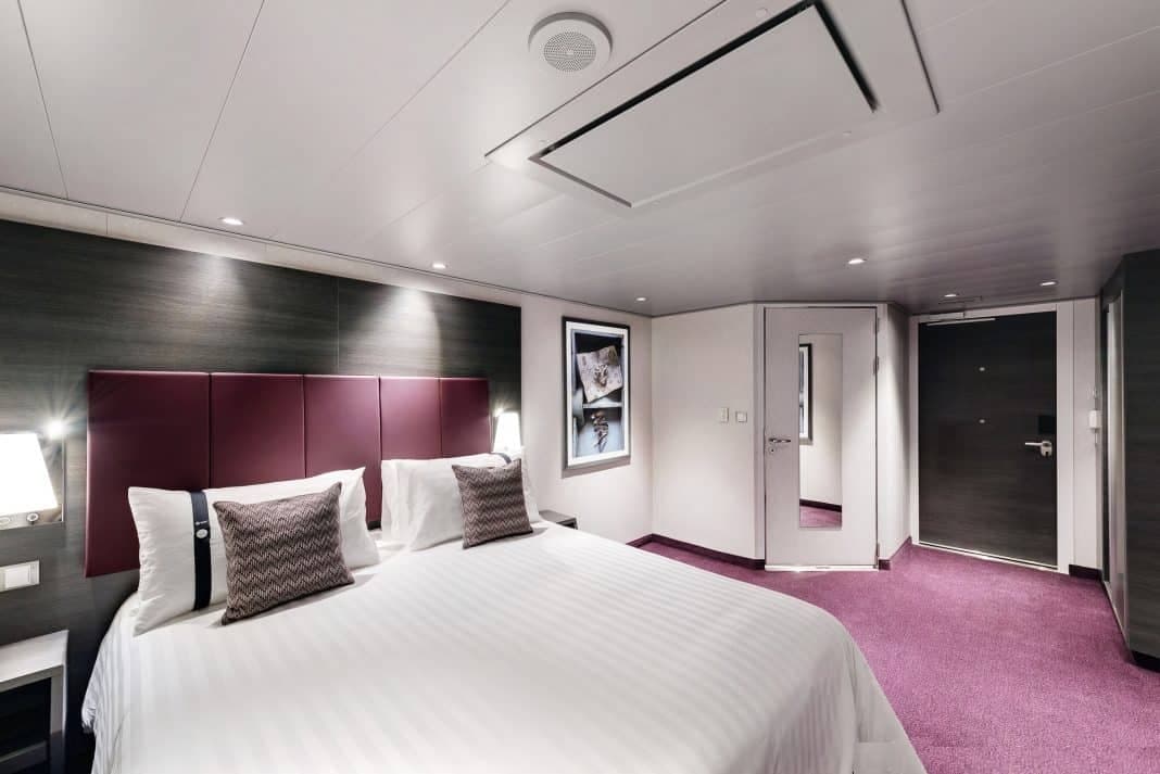 msc-meraviglia-Accessible cabin for guests with disabilities