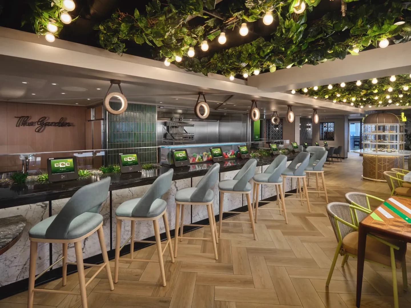 NCL Norwegian Prima The Garden