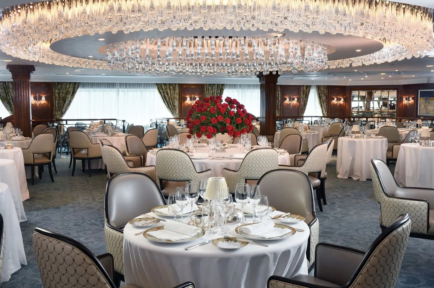 Oceania Sirena grand dining room restaurant - Nautica - Insignia