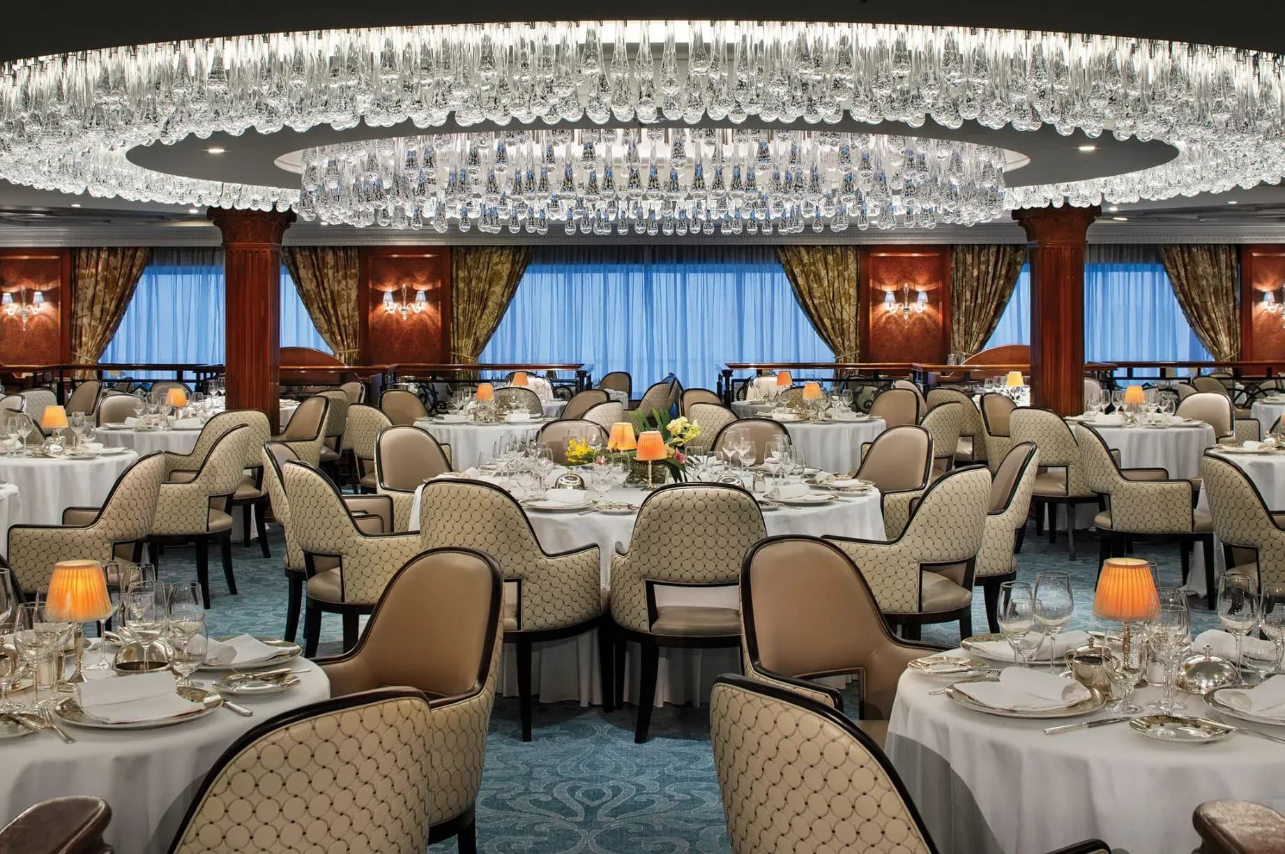 Oceania Sirena grand dining room restaurant - Nautica - Insignia