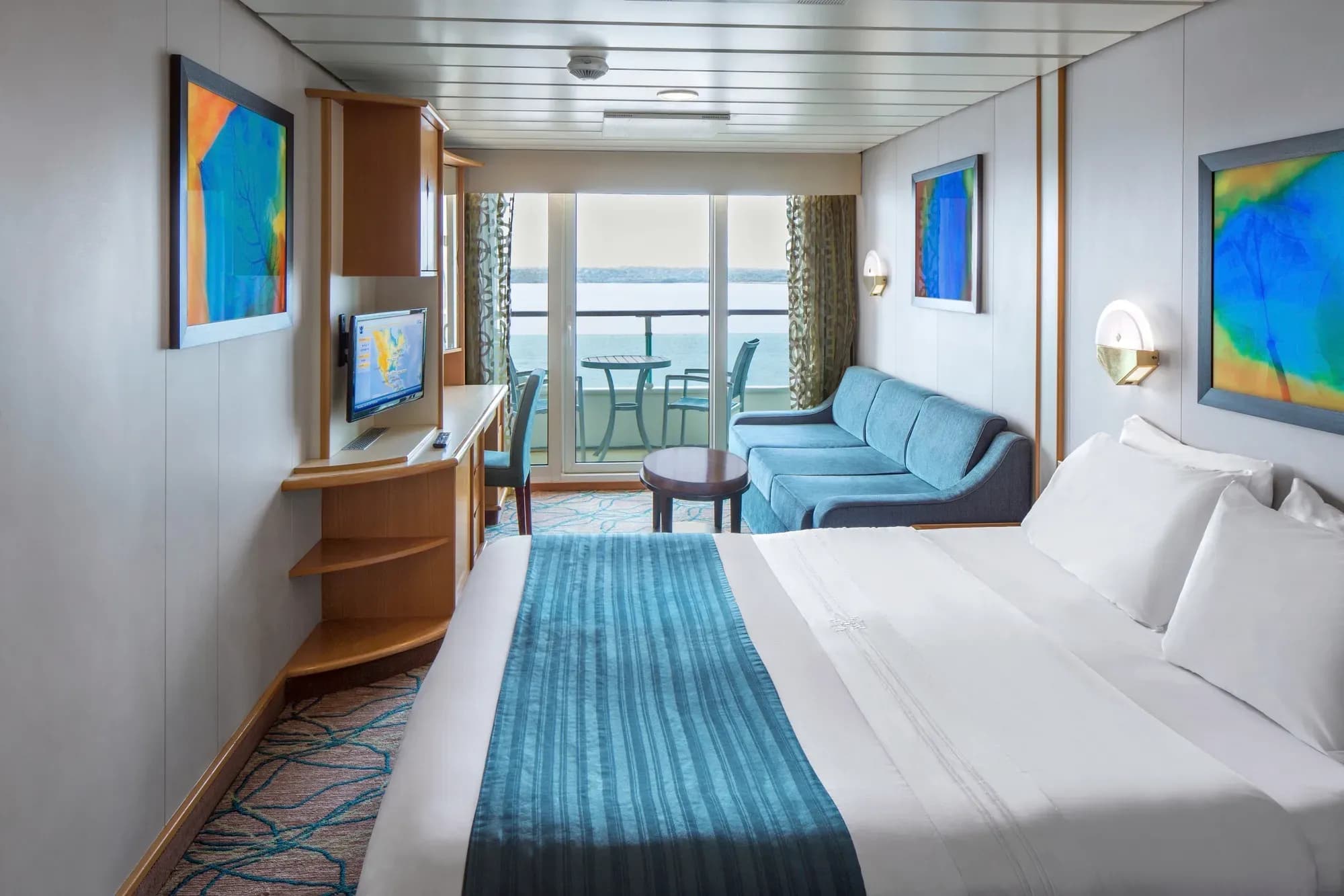 Royal Caribbean - Grandeur of the Seas, Spacious Ocean View Balcony
