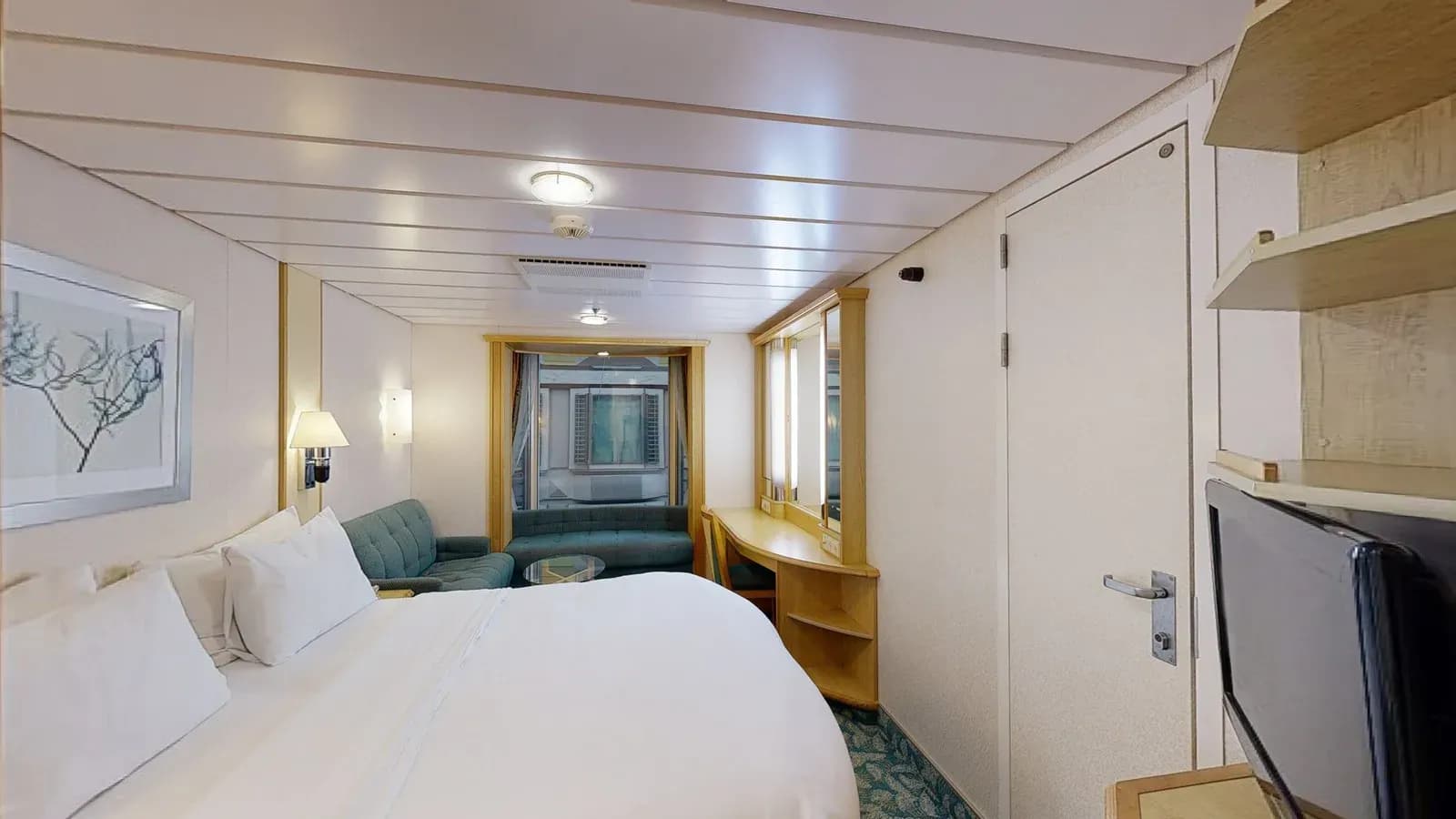 Liberty of the seas, Promenade View Interior