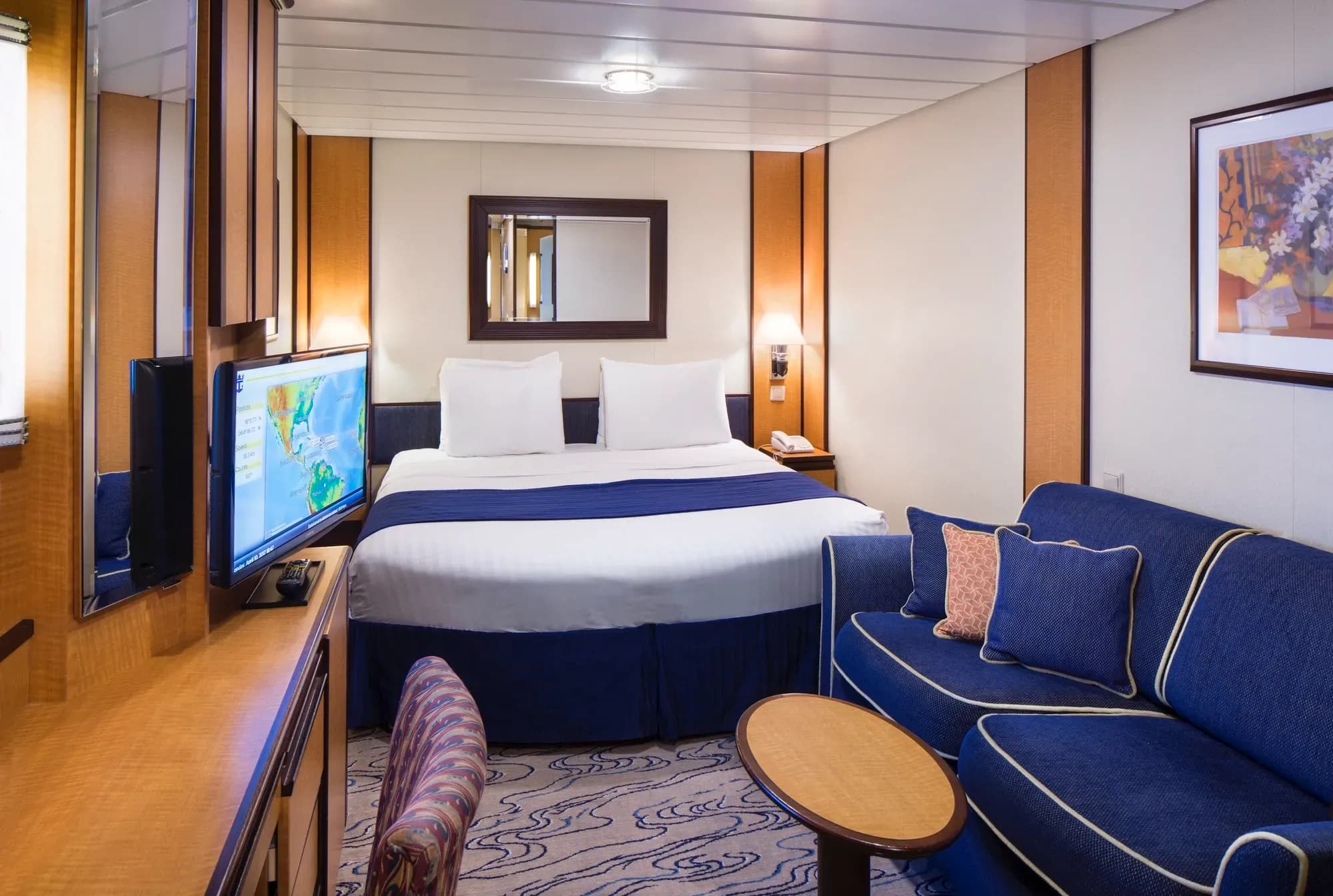 Royal Caribbean - Jewel of the seas, Inside