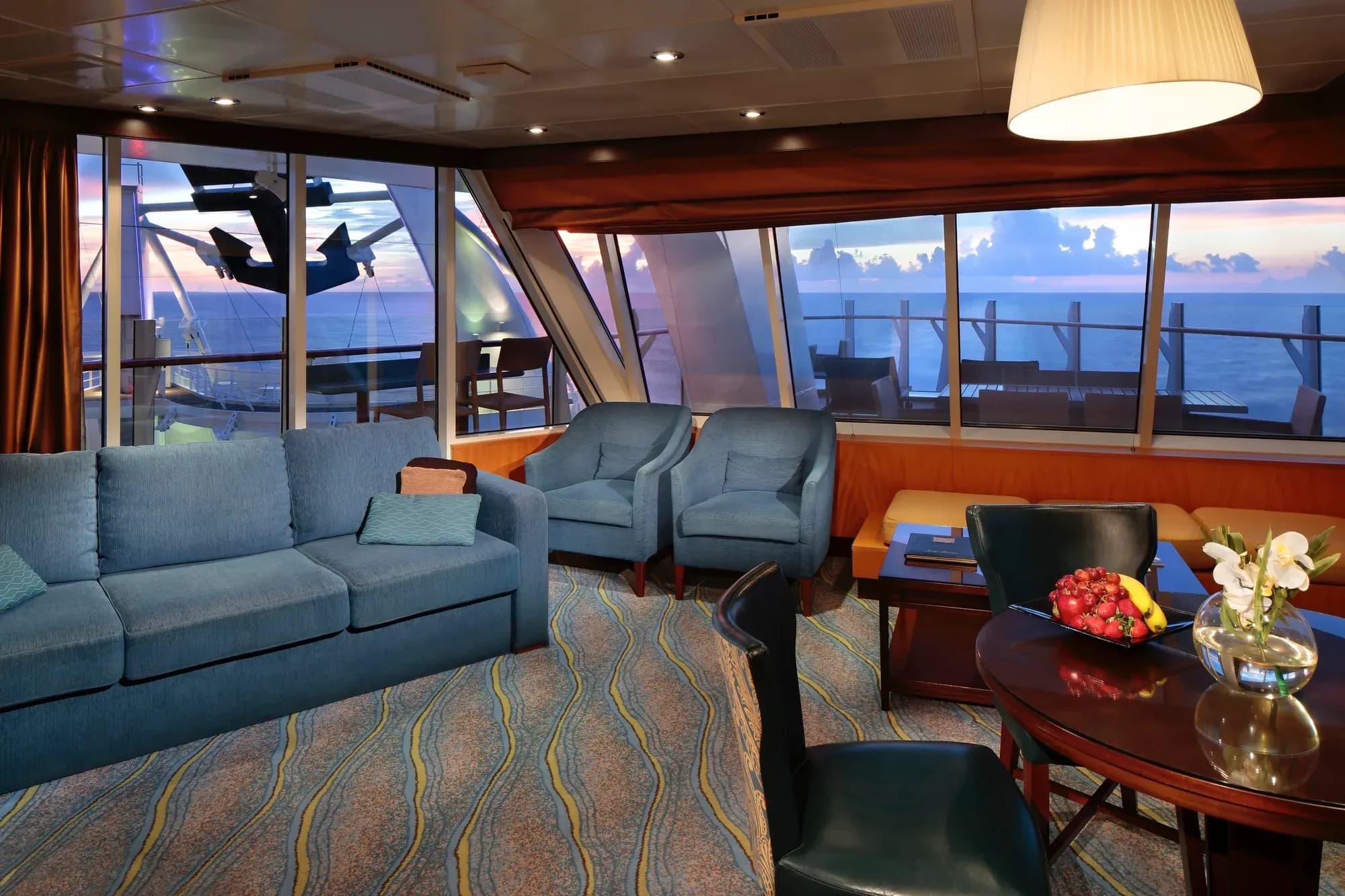 Royal Caribbean - Oasis of the Seas, Spacious AquaTheater Suite Large Balcony - 2 bedrooms