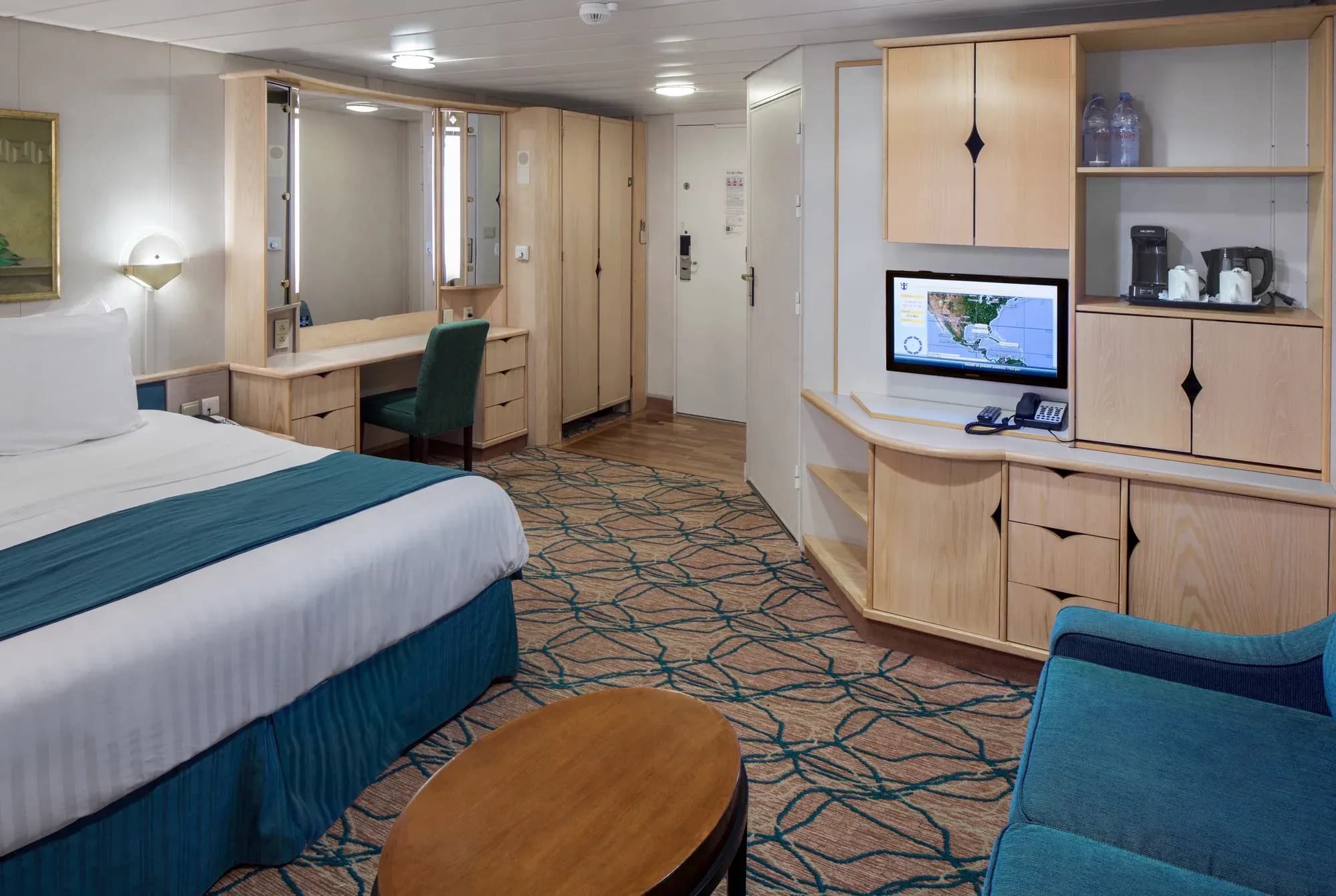 Royal Caribbean - Rhapsody of the Seas, Junior Suite