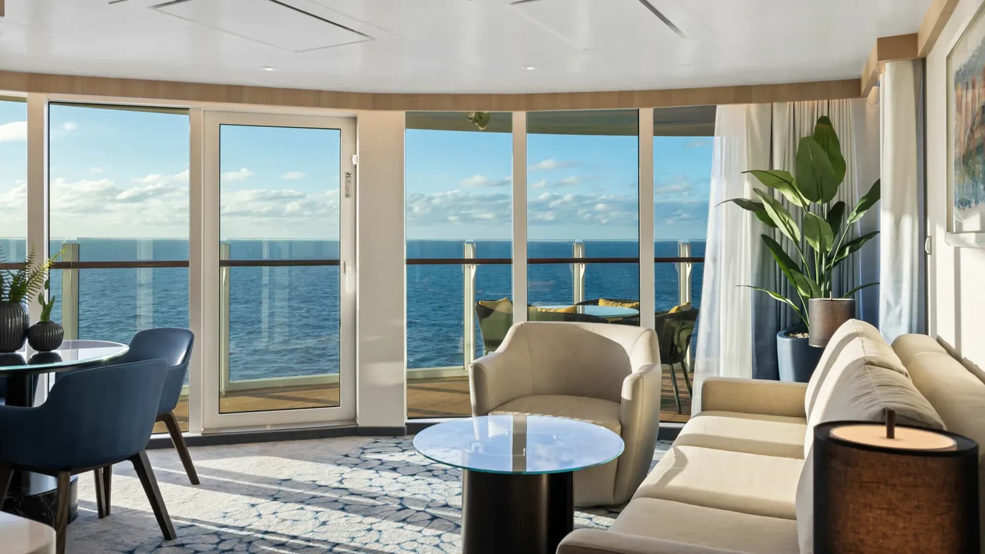 Royal Caribbean - Utopia of the Seas, AquaTheater Suite with Large Balcony - 2 Bedrooms