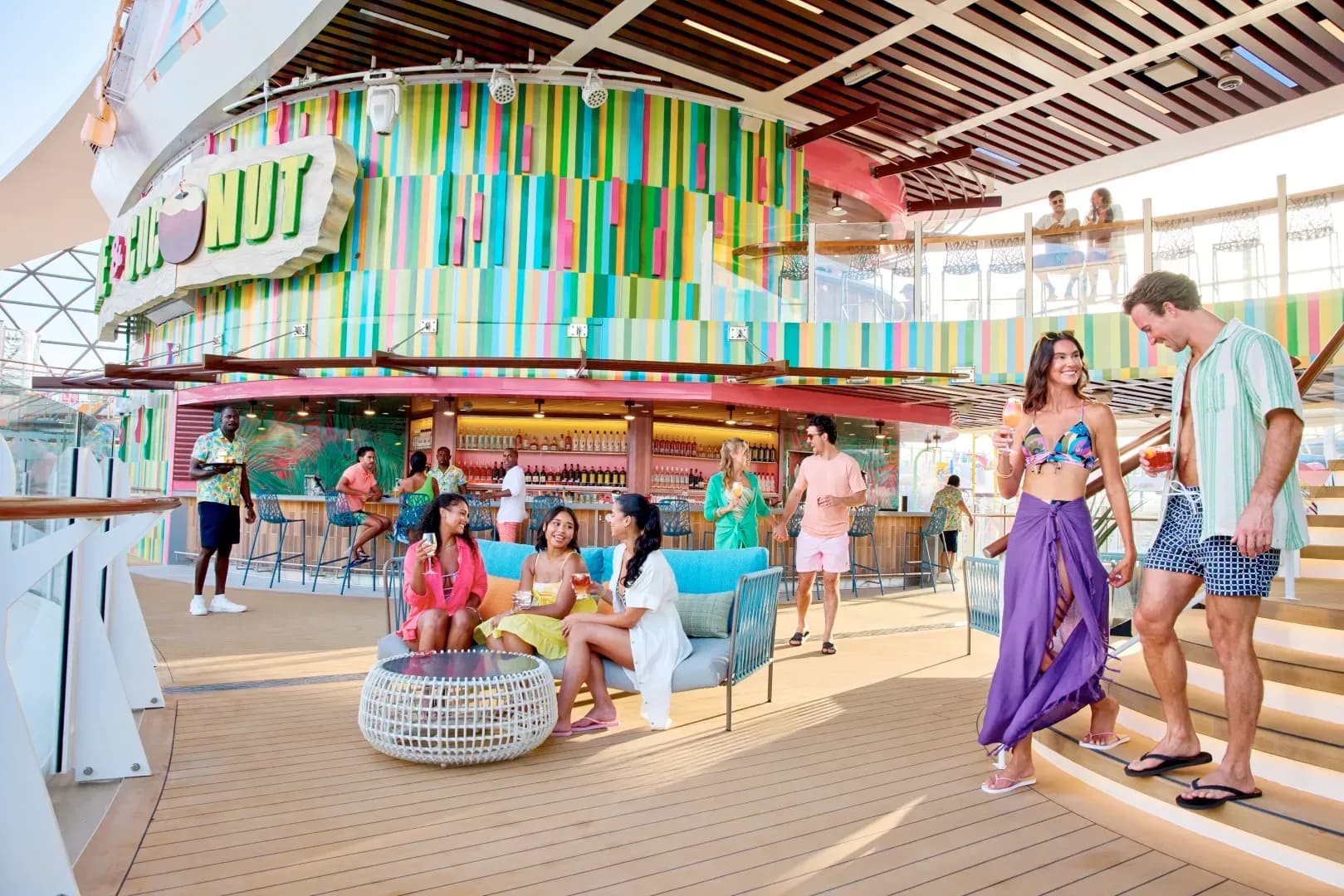 Royal Caribbean - Utopia of the Seas, The Lime & Coconut bar