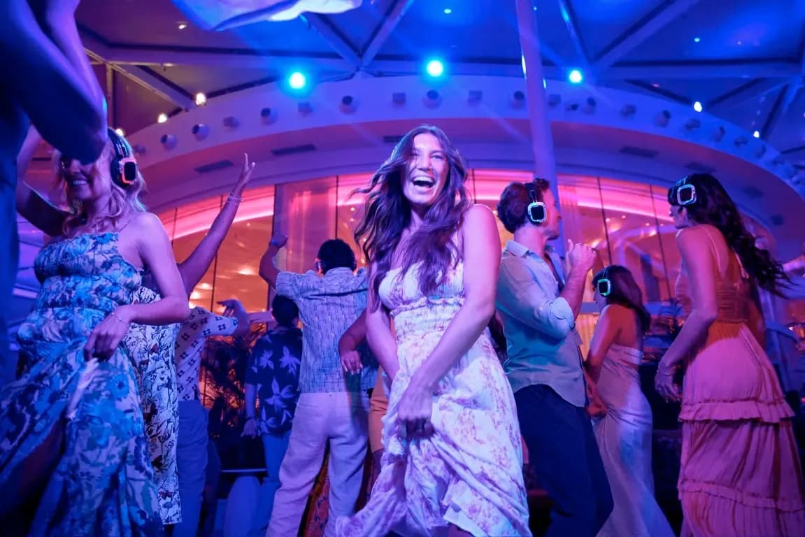 Radiance of the Seas, Silent Disco