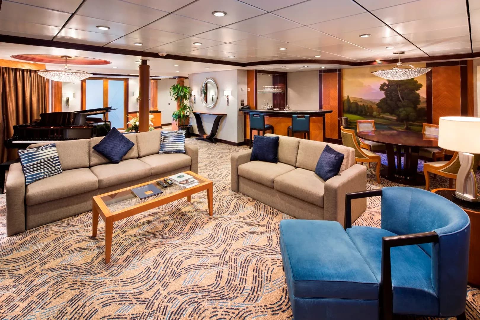 Navigator of the Seas, Royal Suite - 1 Bedroom