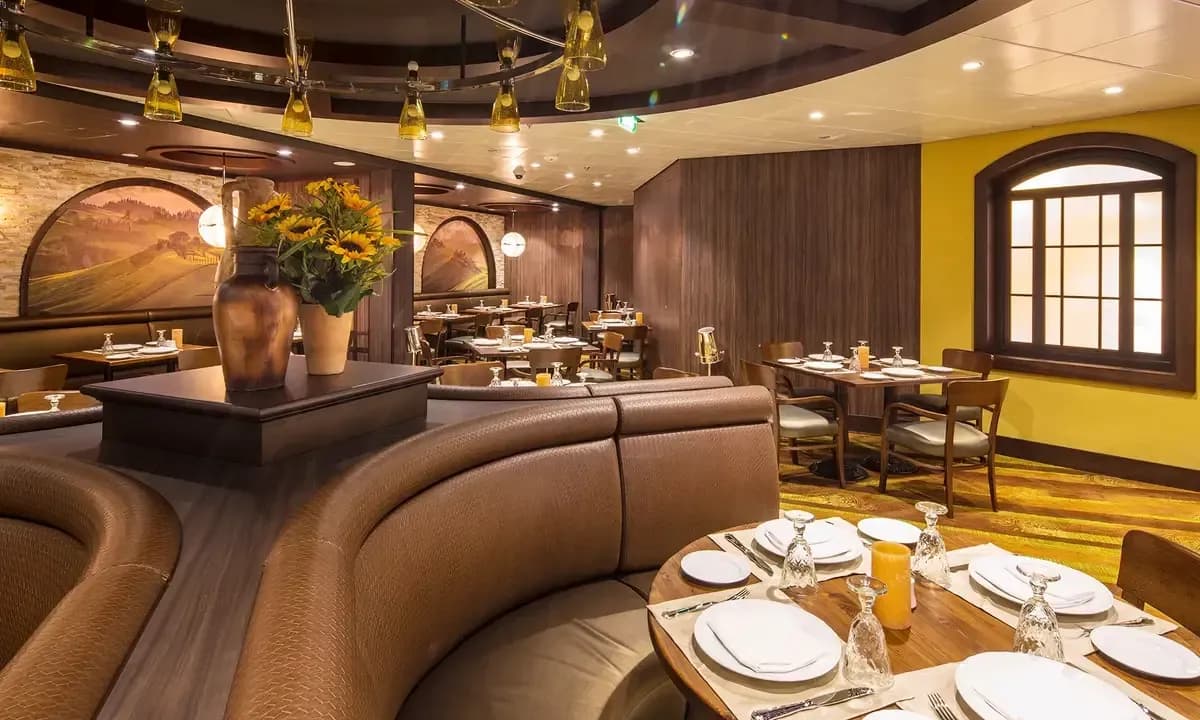 Giovanni's Table, Italian restaurant, Voyager of the Seas