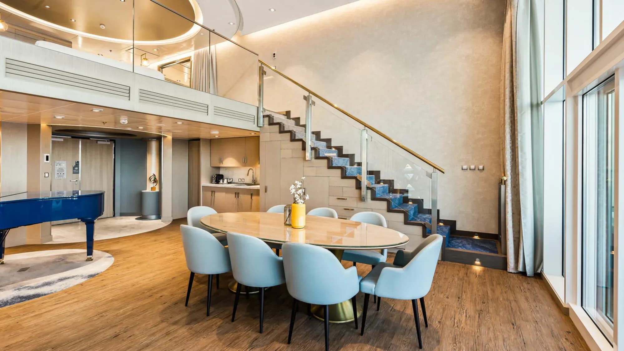Royal Caribbean - Utopia of the Seas, Royal Loft Suite