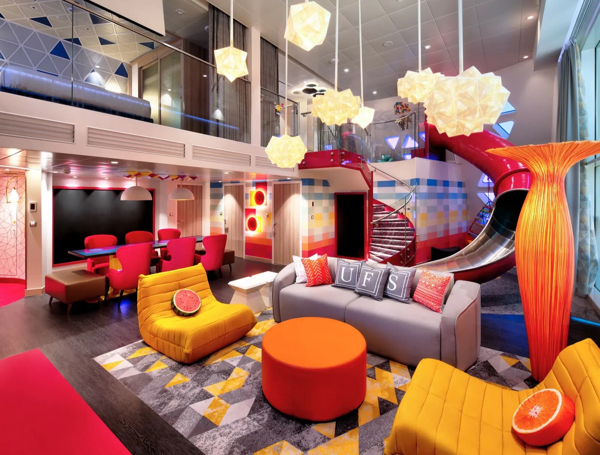 Royal Caribbean - Utopia of the Seas, Ultimate Family Suite