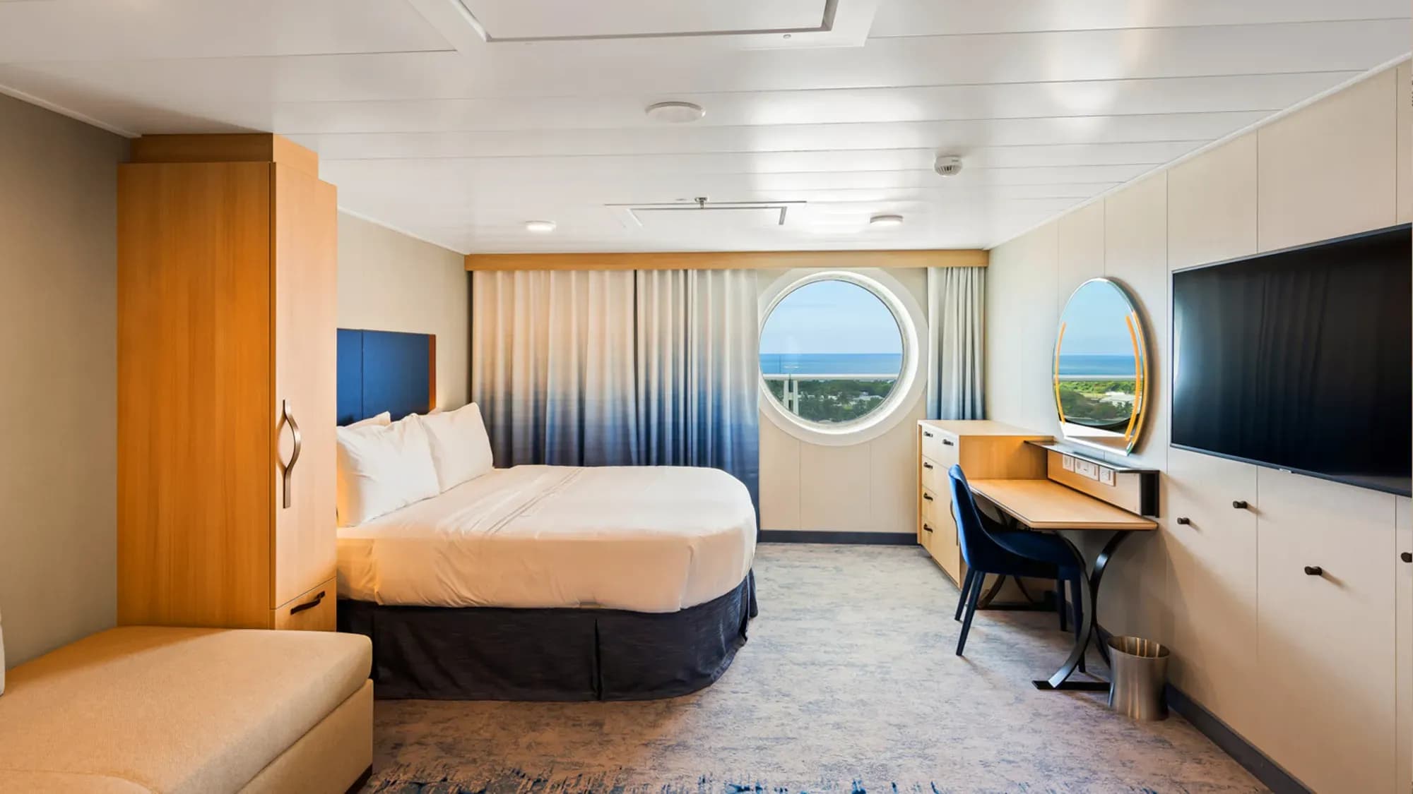 Royal Caribbean - Utopia of the Seas, Ultra Spacious Ocean View