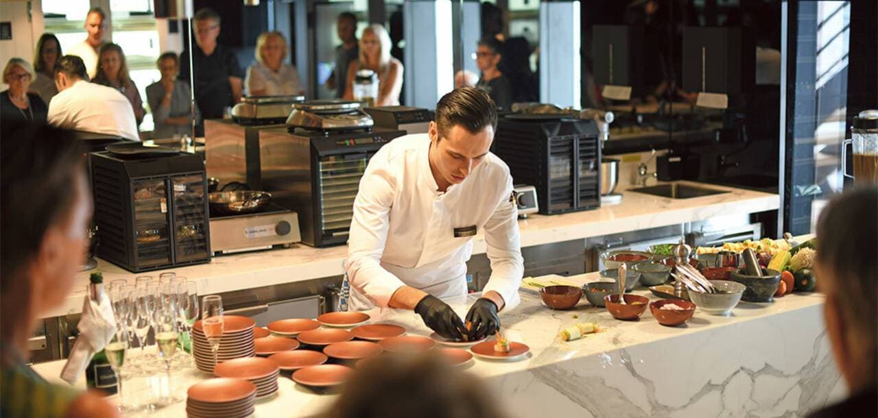 Scenic Eclipse Dinning and food