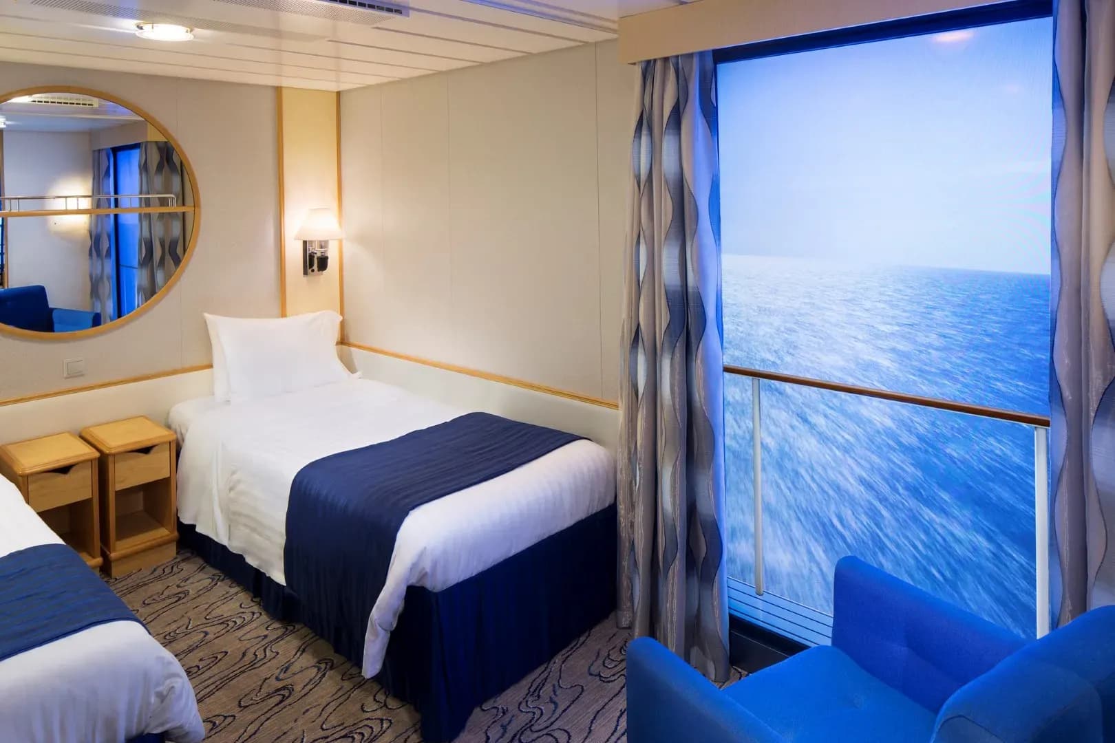 Explorer of the Seas, Interior with Virtual Balcony