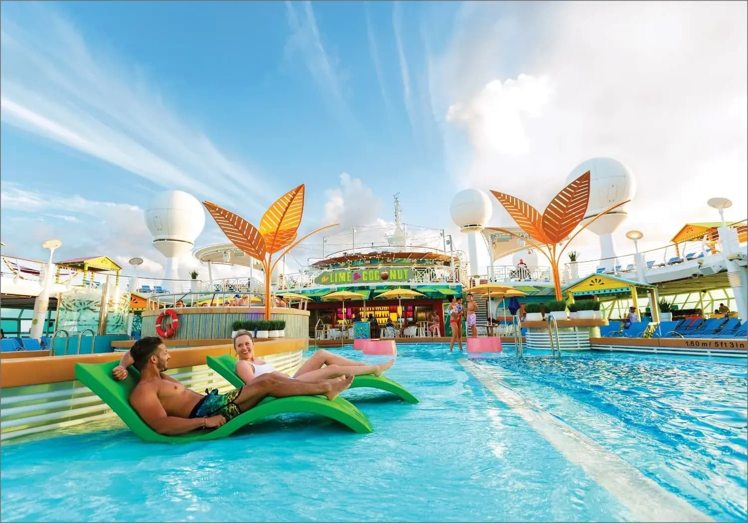 Navigator of the Seas, Lime and Coconut bar