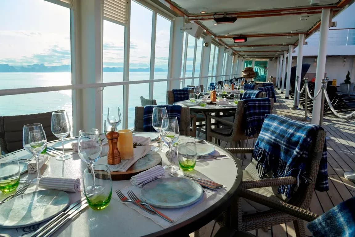 Seabourn Quest Dining