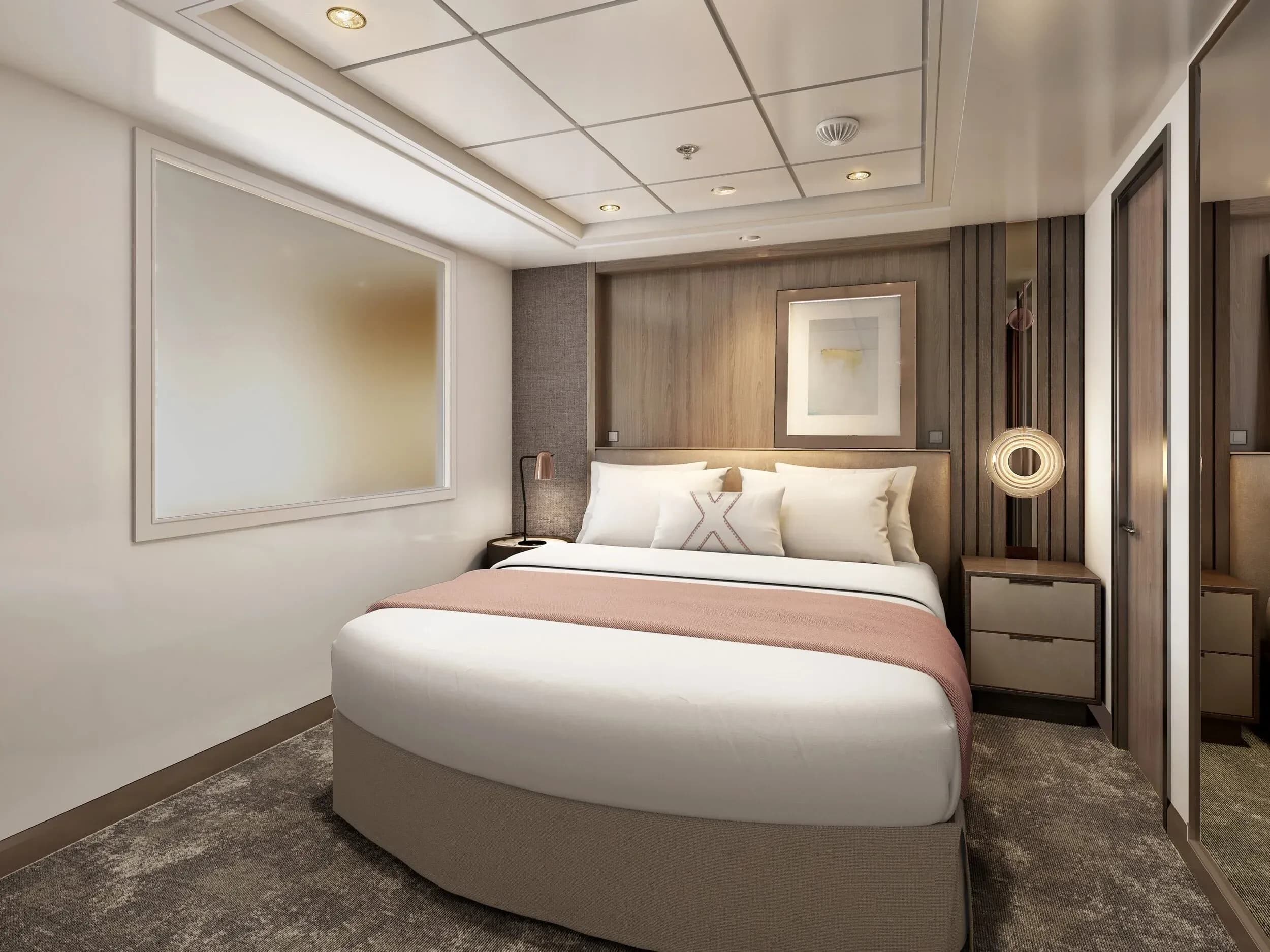 Celebrity Silhouette Celebrity Suite bedroom