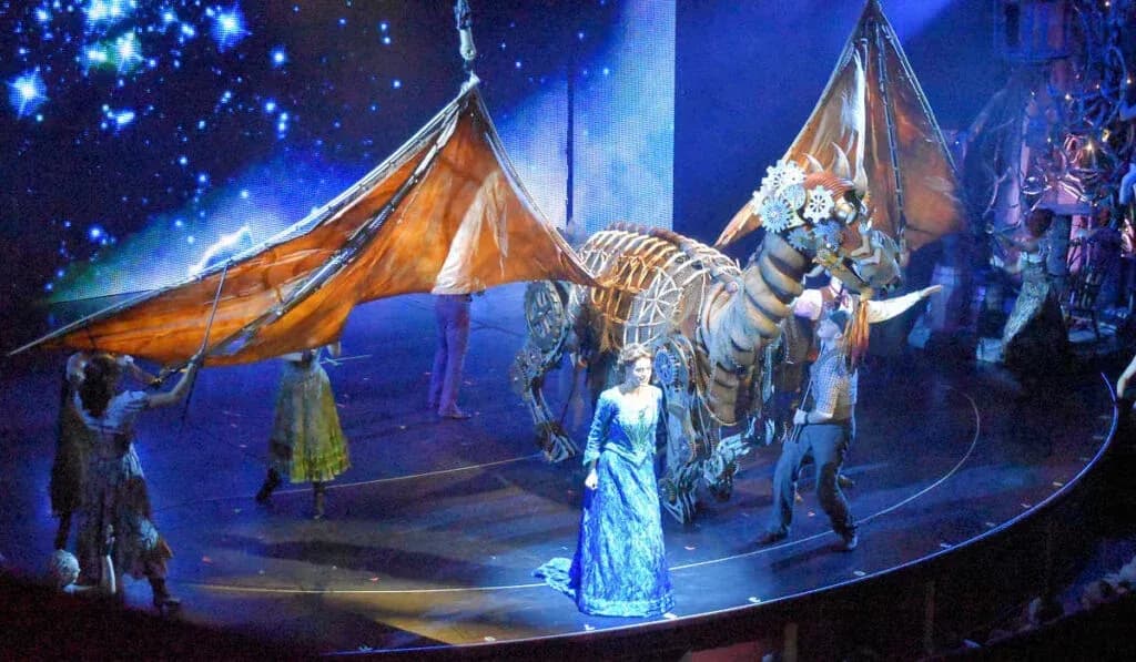 ovation of the seas activities and entertainment