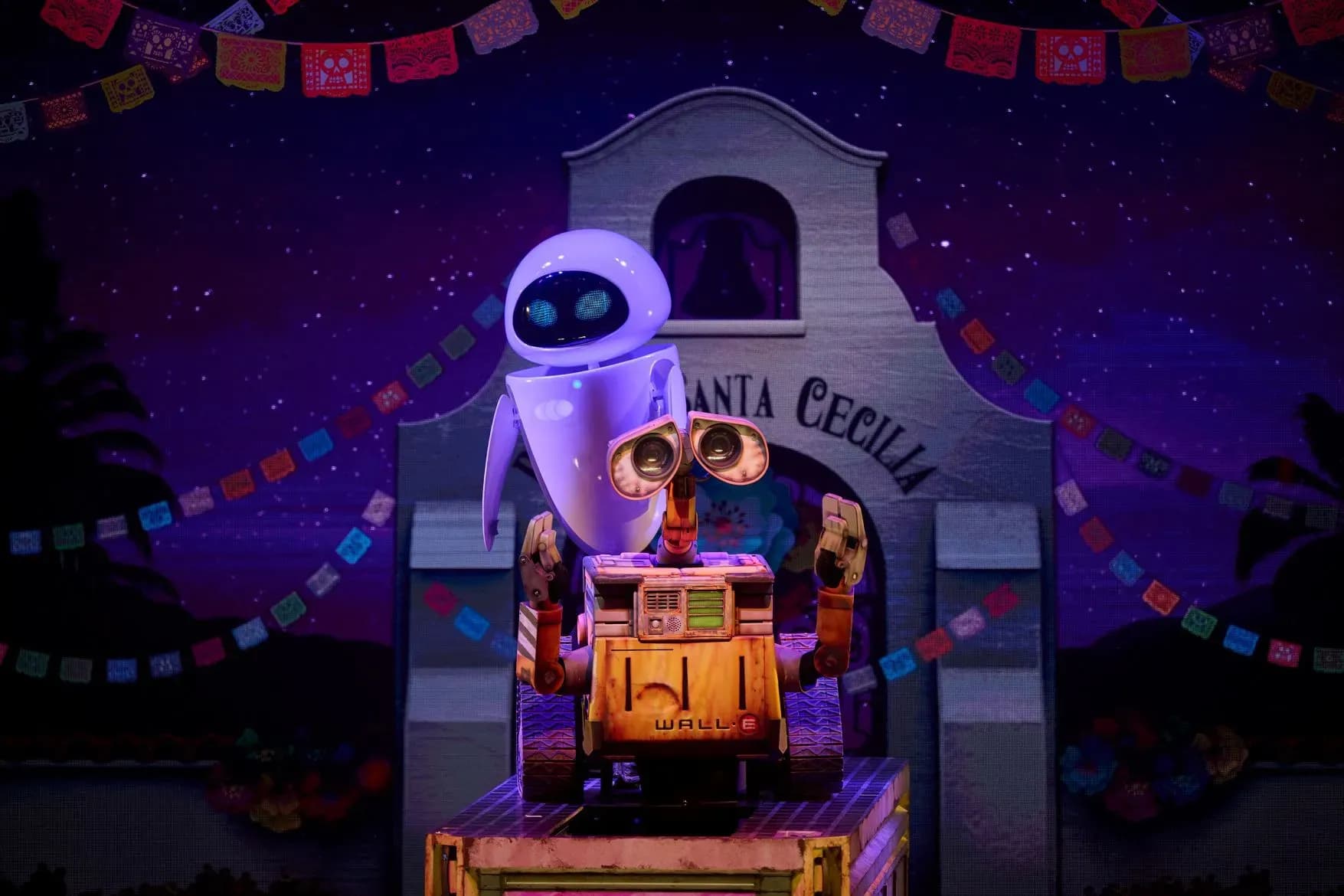 Things to do on Disney Adventure Cruise ship - activities & Entertainment