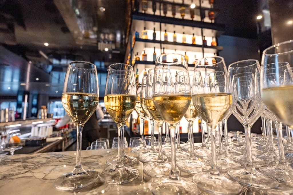 Scenic Eclipse Bars and lounge