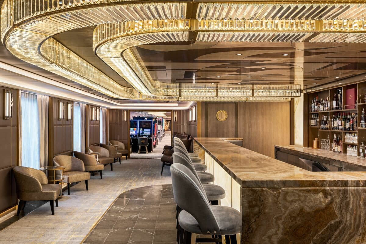 Oceania Vista Allura Amenities