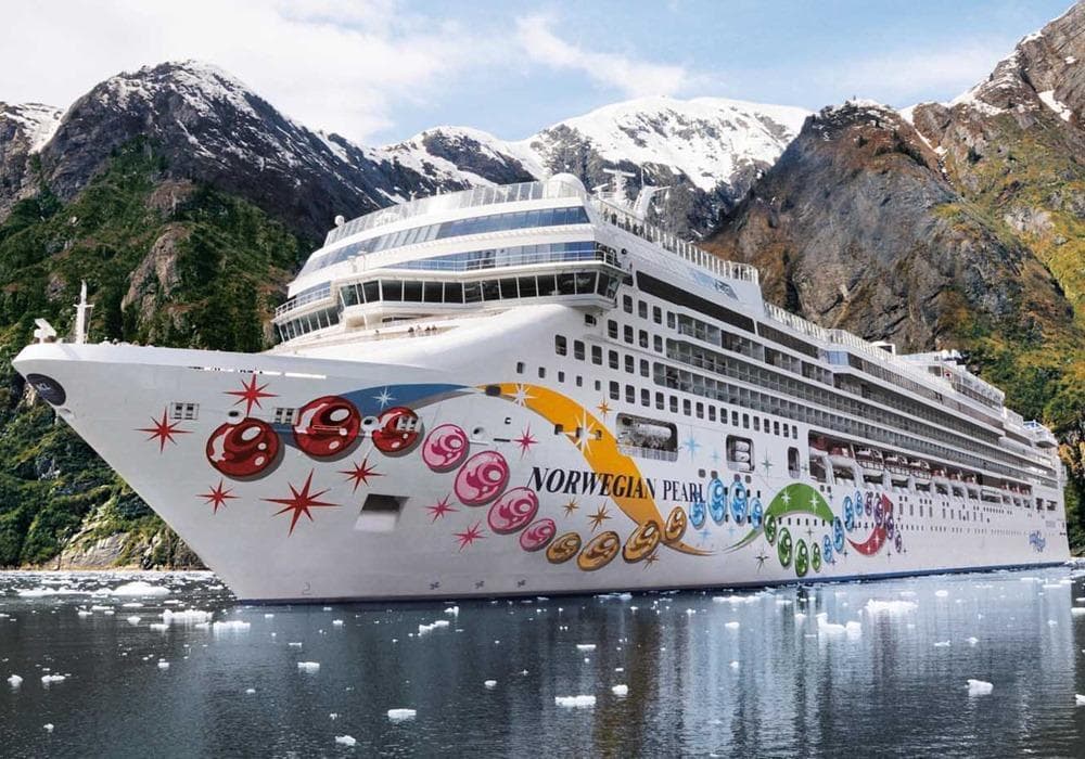 Norwegian Pearl Ship