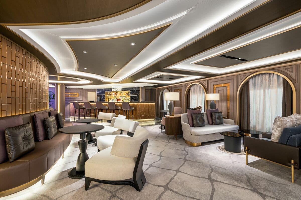 Oceania Vista Allura Amenities