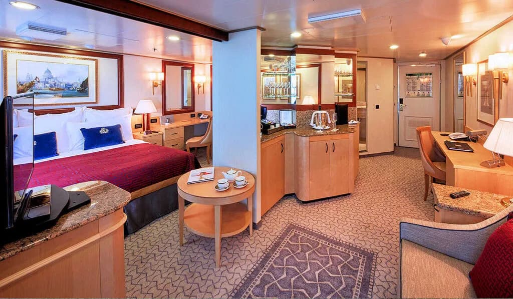 Princess Grill suites Queen Elizabeth Cunard