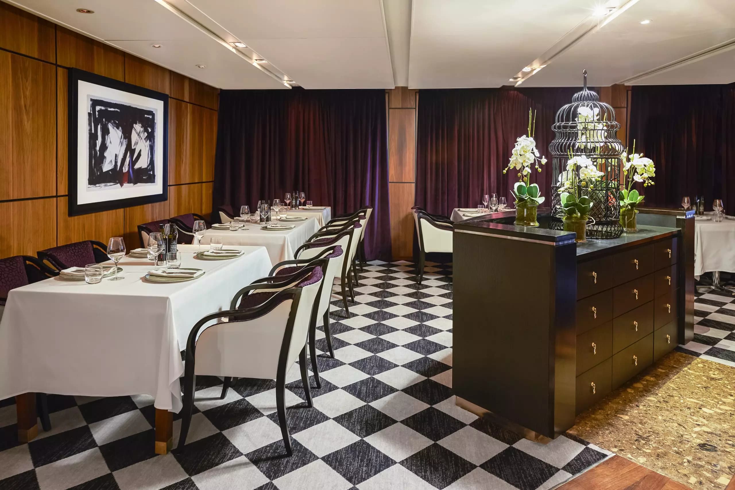 Celestya Discovery Dining