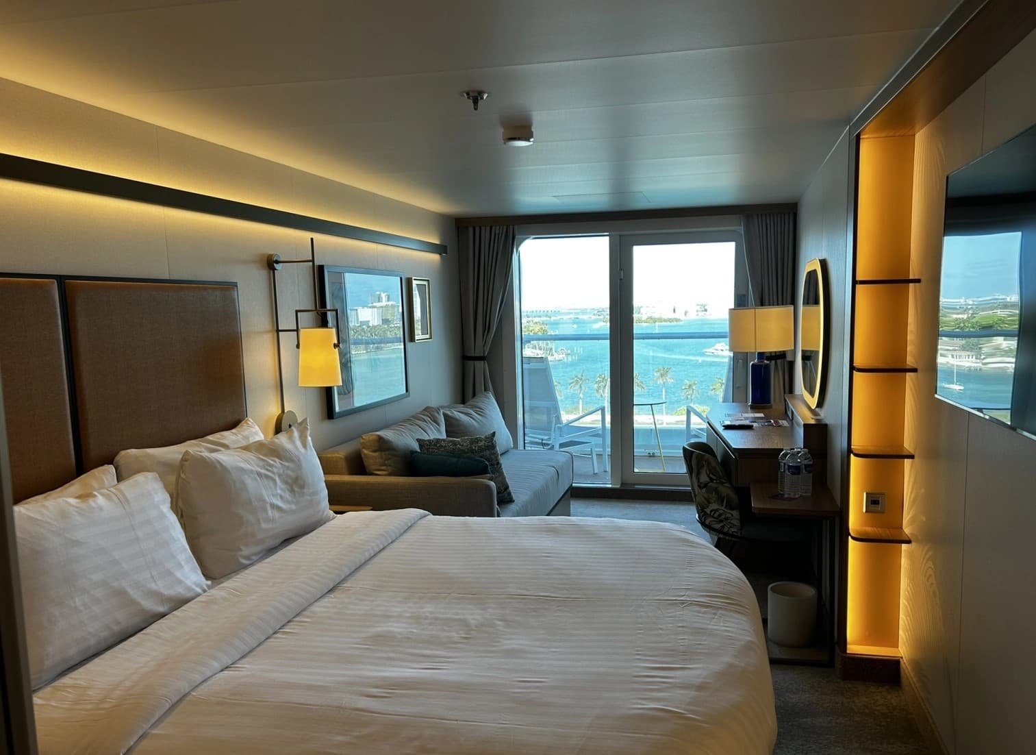 Icon of the Seas Balcony