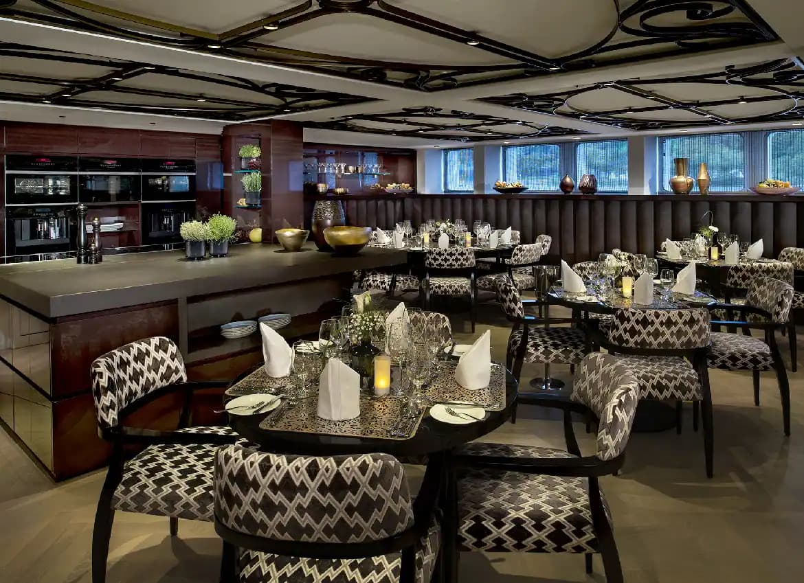 AmaMagna by amawaterways restaurant