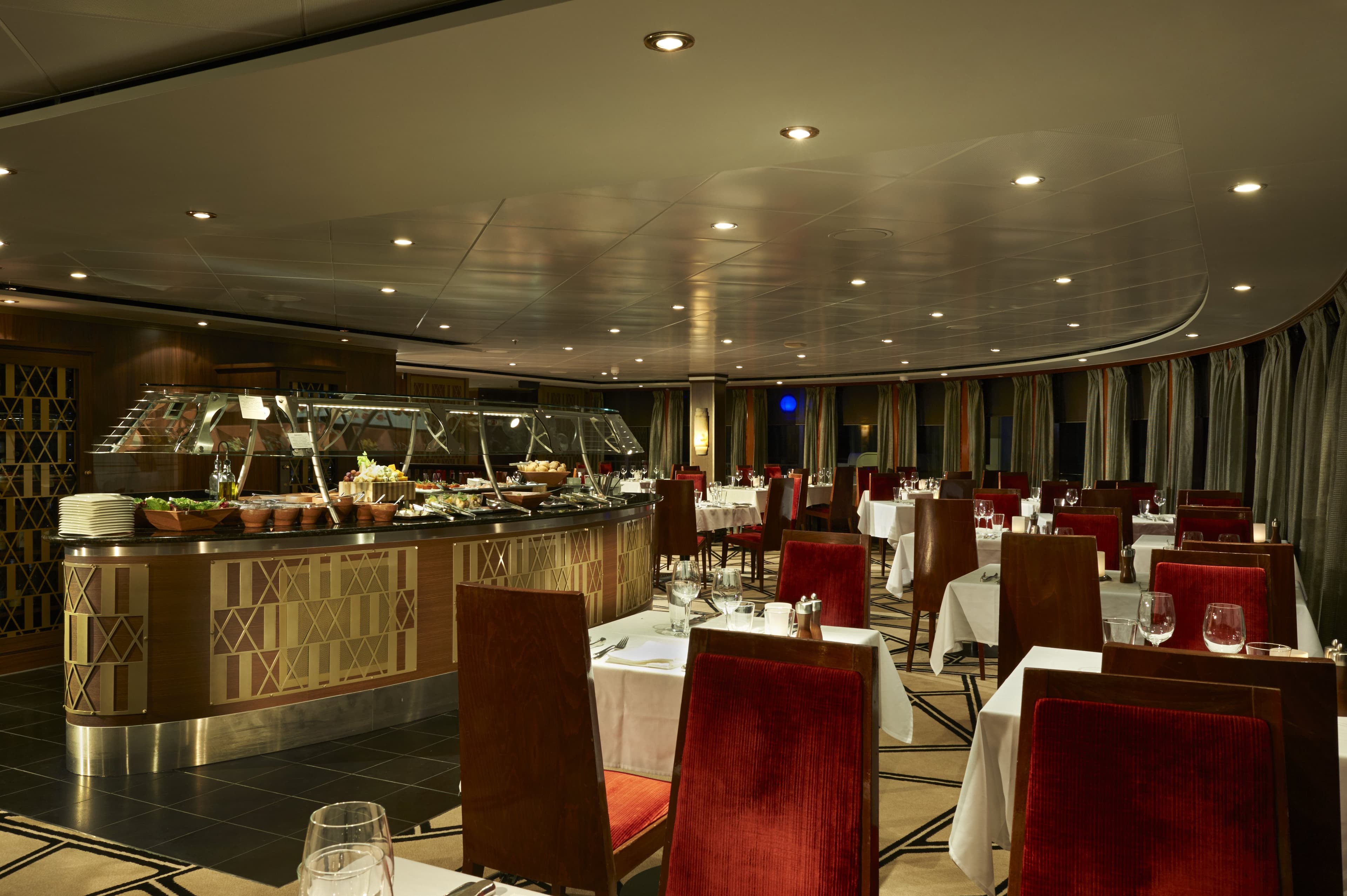 Norwegian Jade Dining
