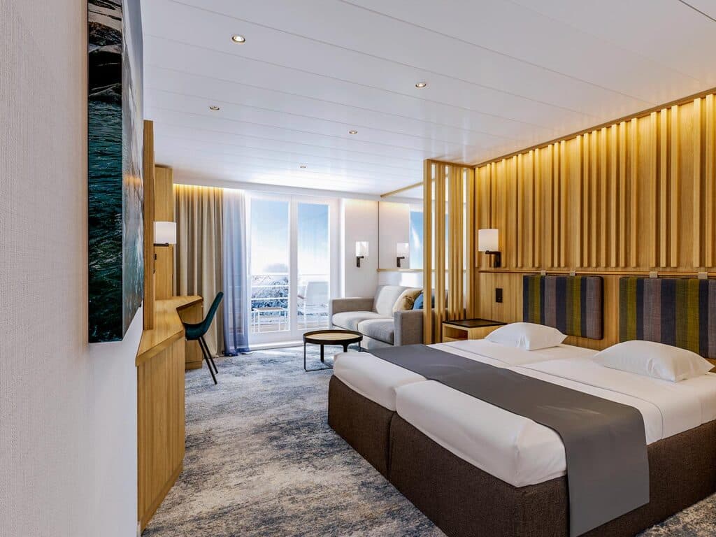 Quark Expeditions_Ultramarine_Balcony Suite