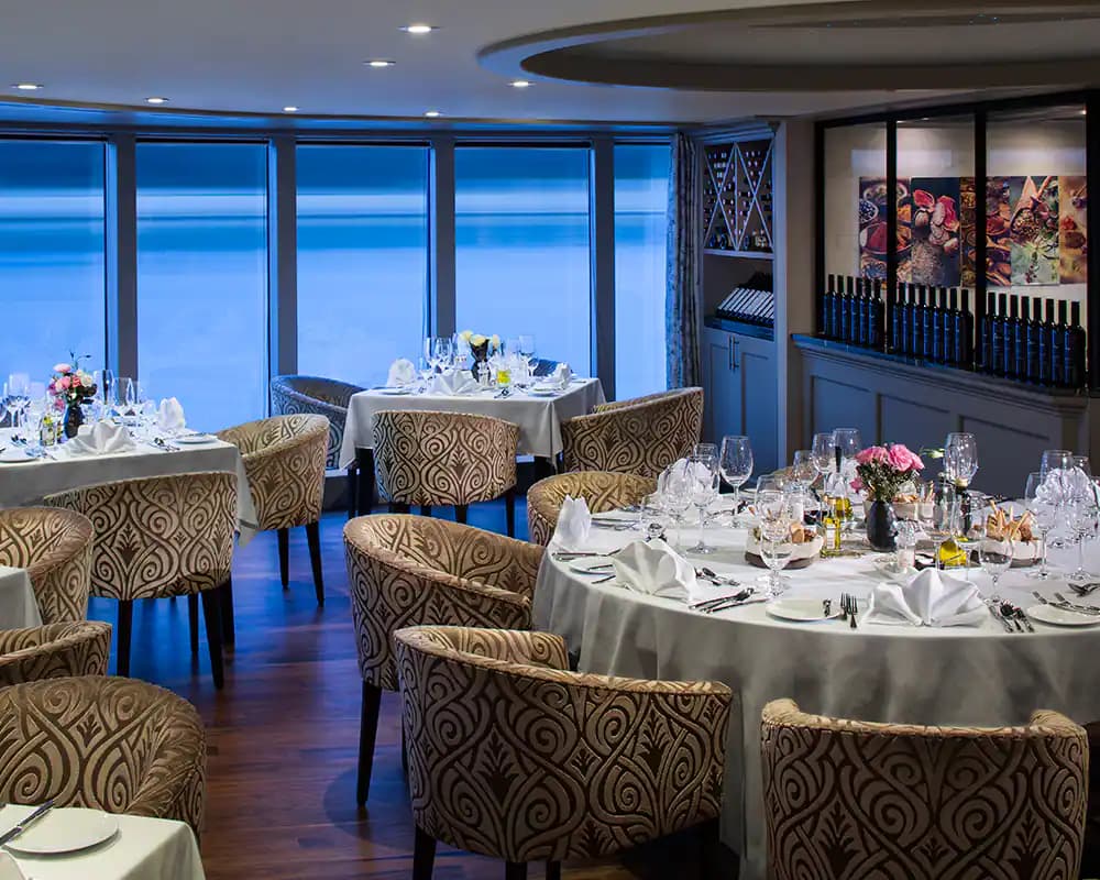 Amawaterways Amamagna Dinning & Food