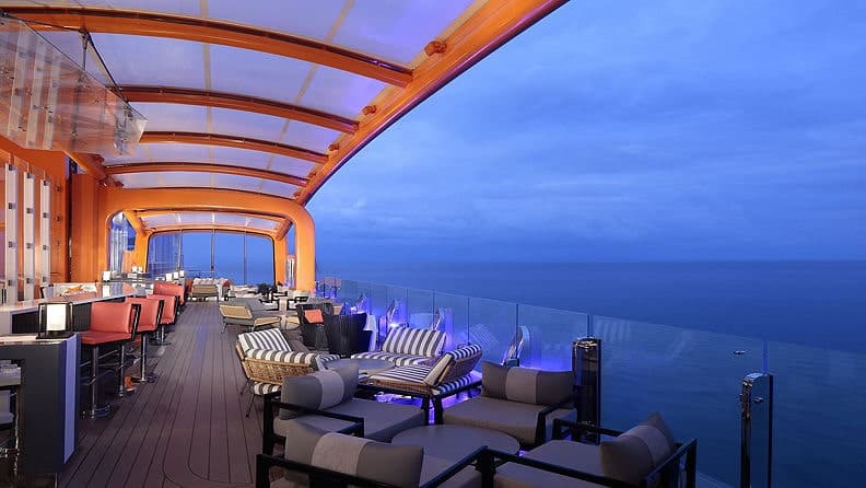 Celebrity ascent bars