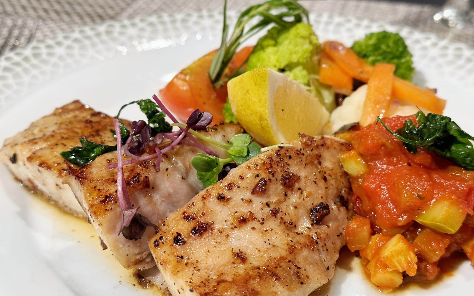 AZAMARA FOOD