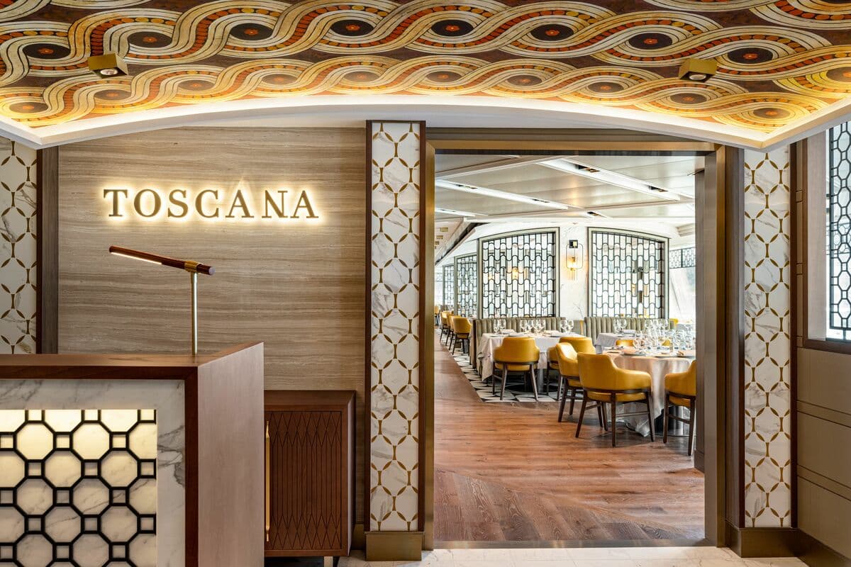 Oceania Vista allura Restarant