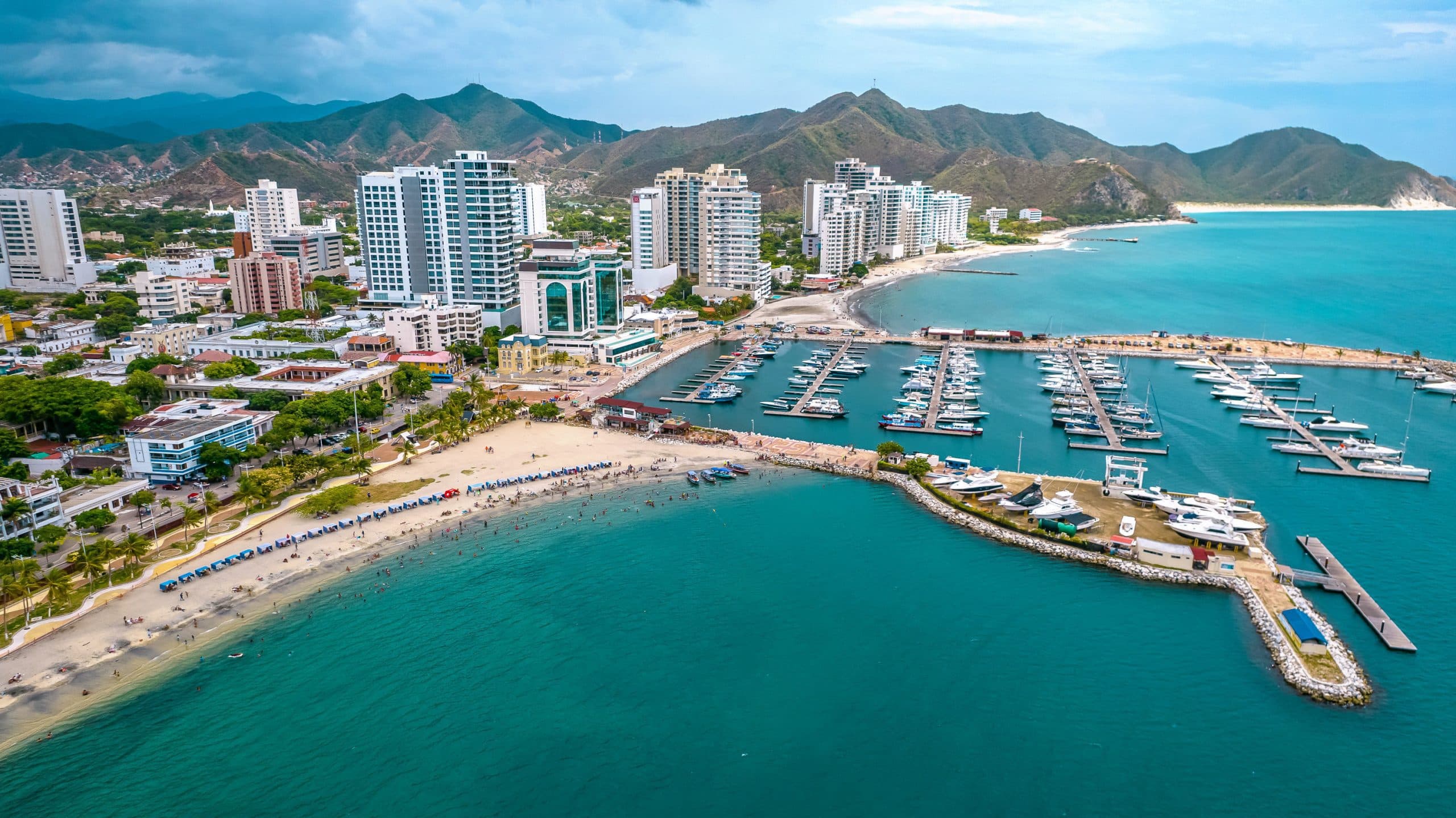 Santa marta comobia cruise