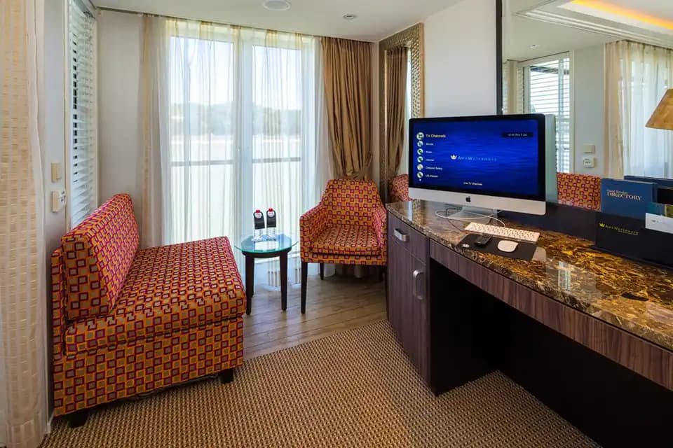 Amalucia French & Outside balcony Cabin