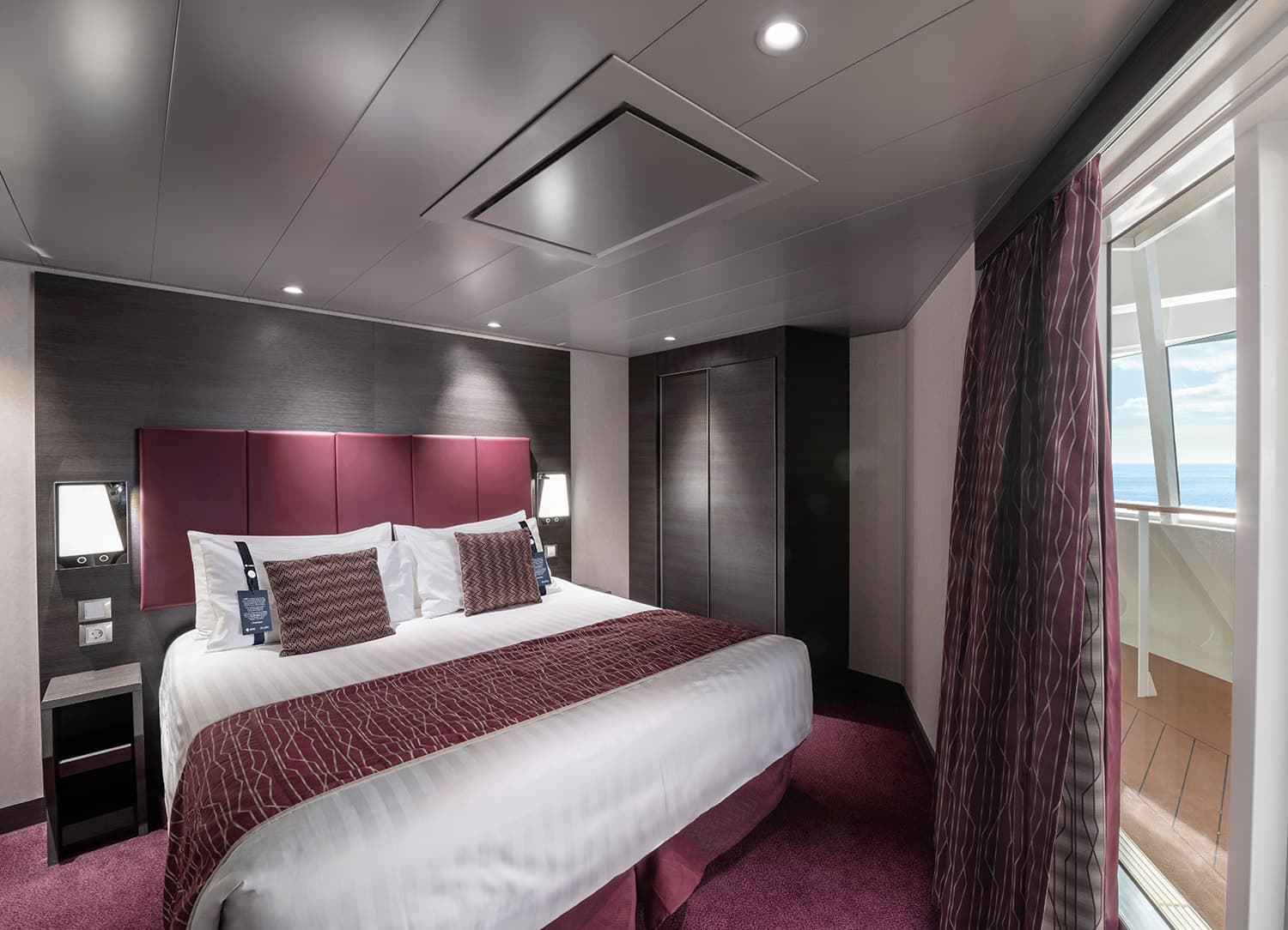 Premium Suite Aurea With Terrace And Whirlpool