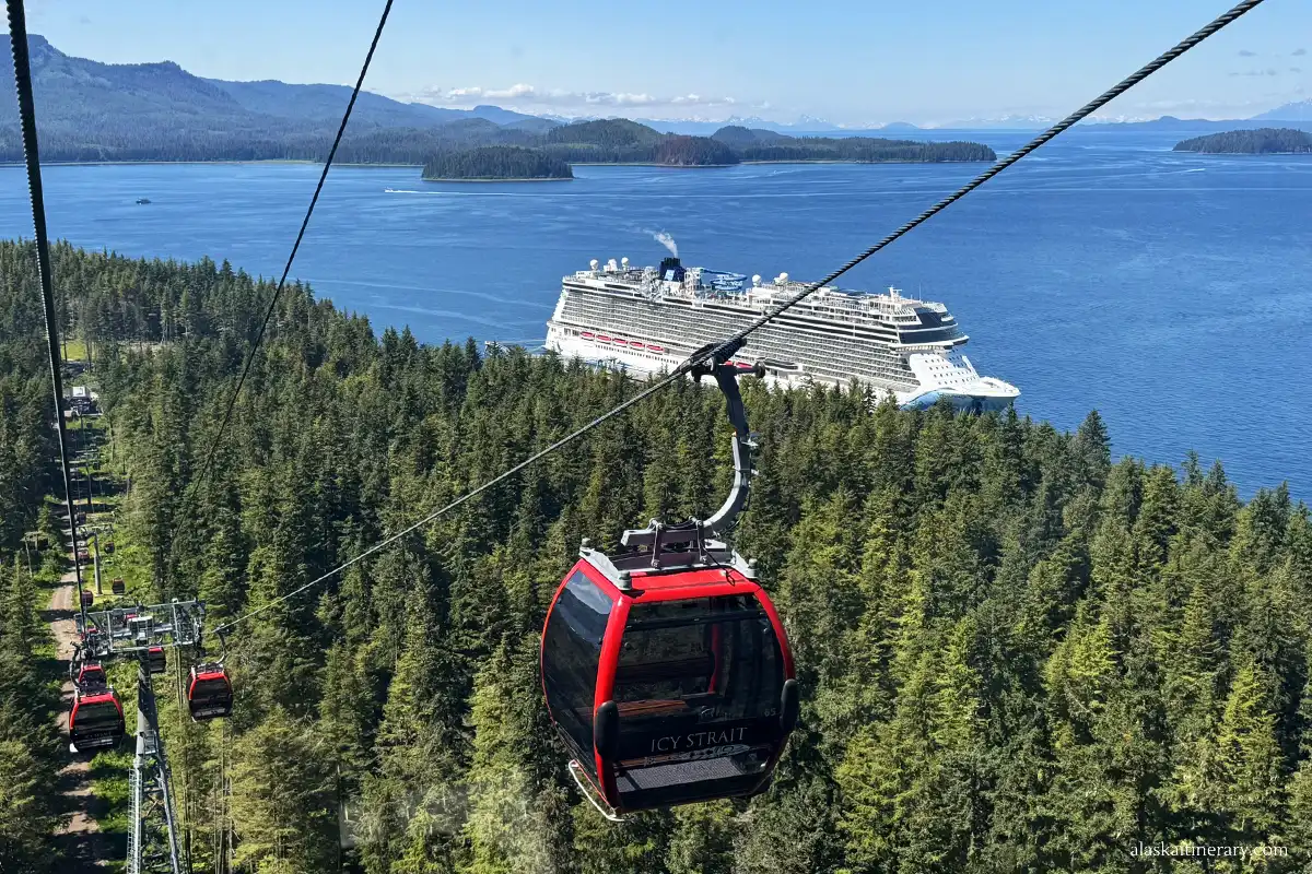 Glider gondola, Alaska 