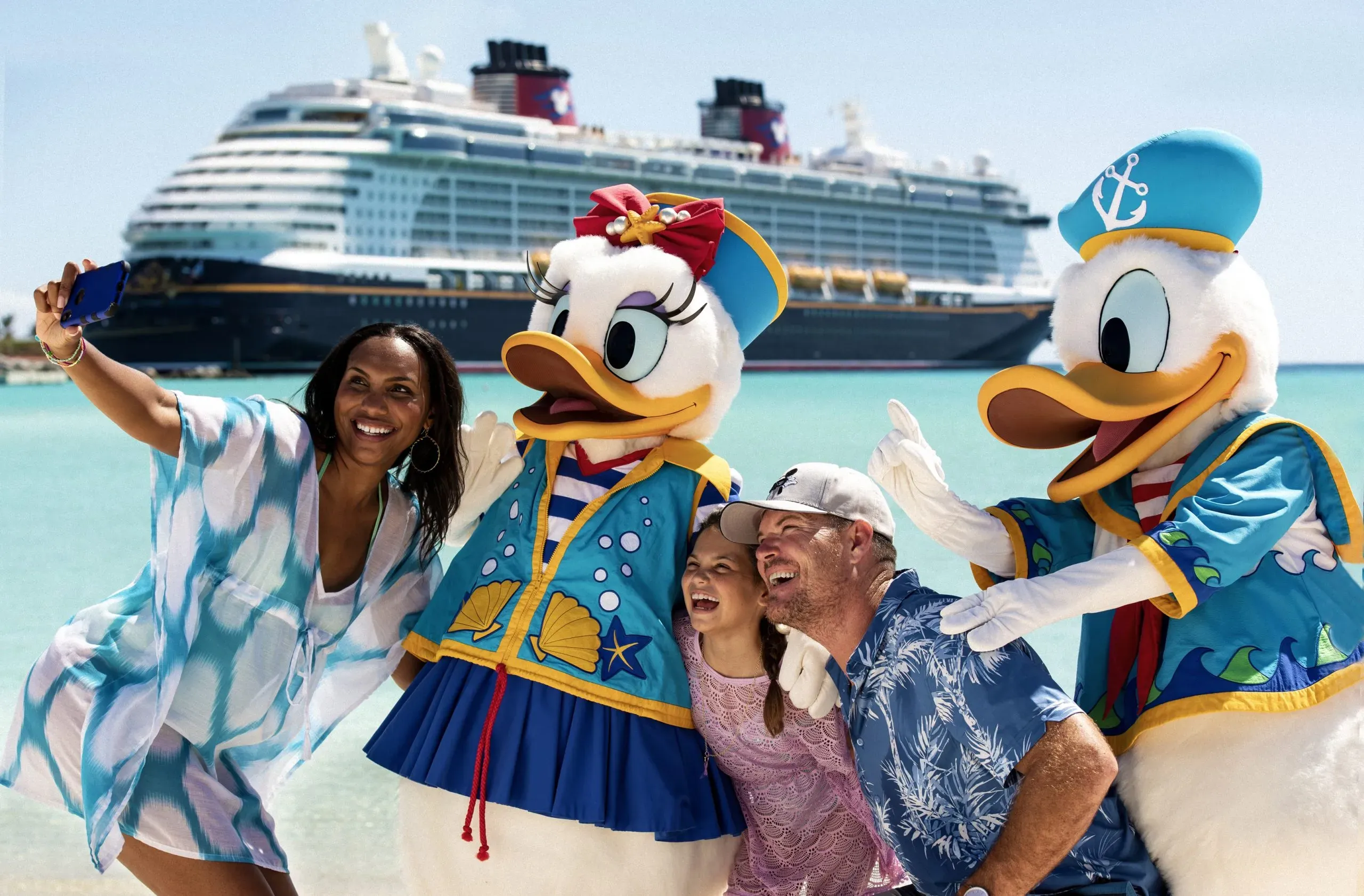 DISNEY CRUISE LINE NIGERIA - CASTAWAY BEACH - 