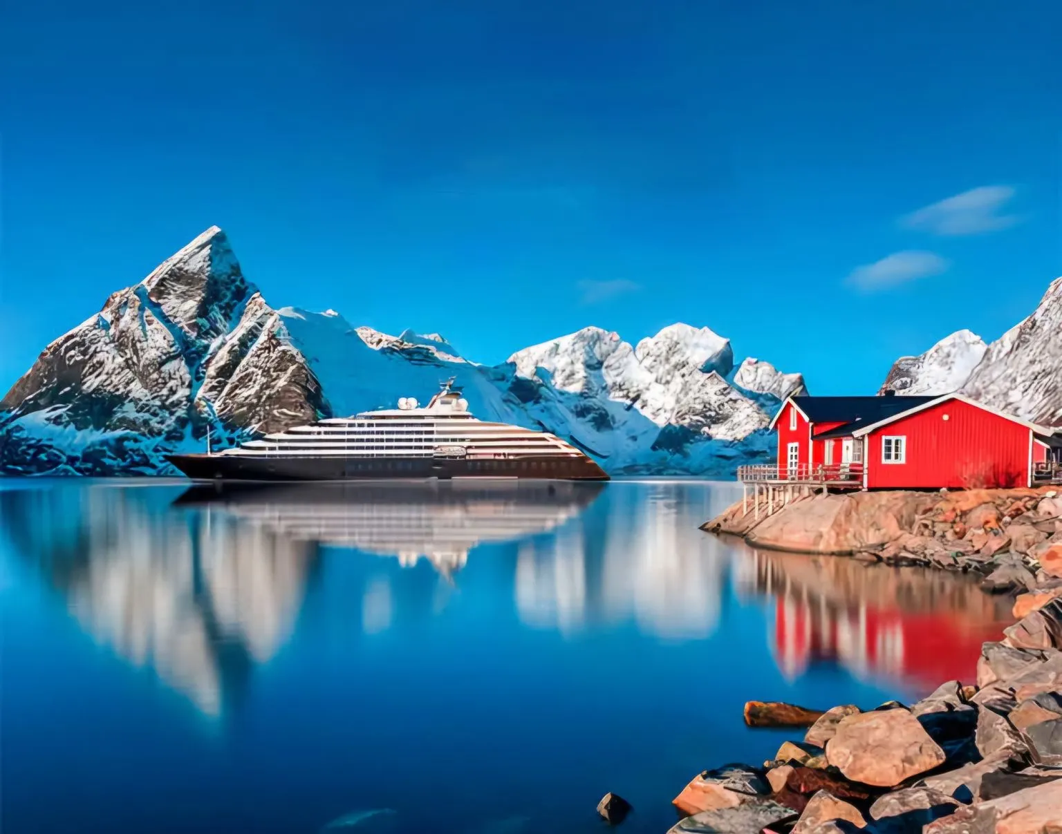 Scenic luxury Cruises - Luxury Norway Fjords cruise expedition