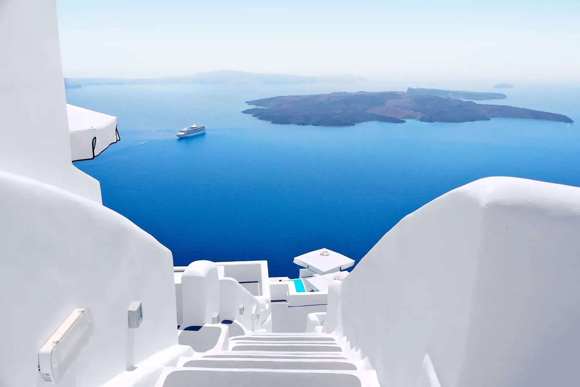 Santorni tours, cruise to Santorini, Virgin Voyage
